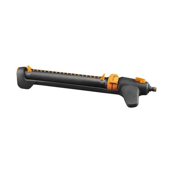 Fiskars 1027028 Oscillating Water Sprinkler Black Orange