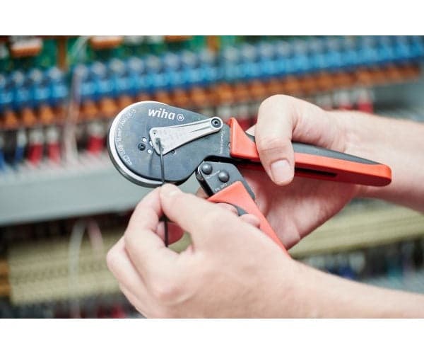 Wiha Crimping Tool for Wire End Ferrules Z62000506SB