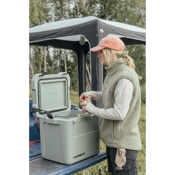 DOMETIC Cool Ice CI 28 Insulated Cooler - 28 L - Keeps Ice for Several Days - Moss