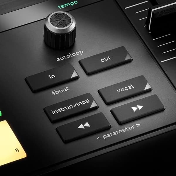 HERCULES DJCONTROL INPULSE T7 - Black Motorized DJ Controller with Two Decks