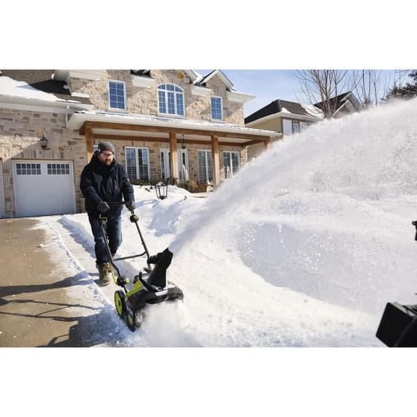RYOBI 36V MAXPOWER Brushless Snow Blower - 45 cm Working Width - RY36STX45A-140