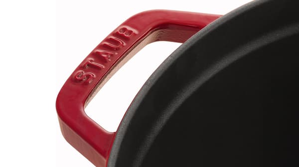 Staub Roasting Pan 8.35L Cast Iron