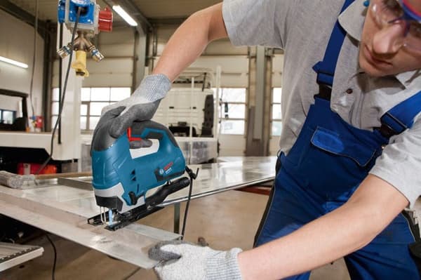 Bosch GST 90 BE Professional Jigsaw 650W 3100 SPM