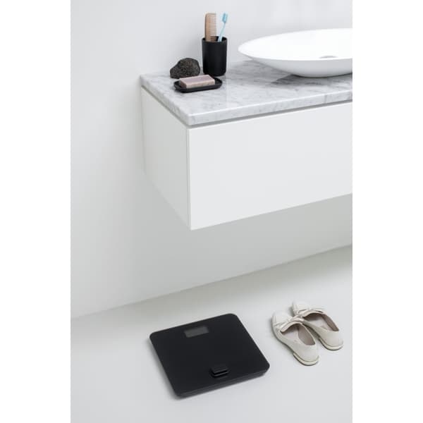 Brabantia ReNew Personal Scale with Dynamo Black