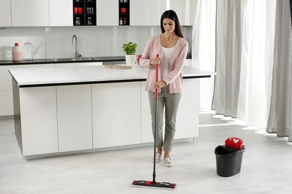 Vileda Ultramax XL Mop with Telescopic Handle 42 CM