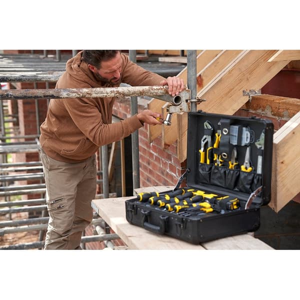 Stanley STMT98109-1 Mechanics Tool Set 142 Tools