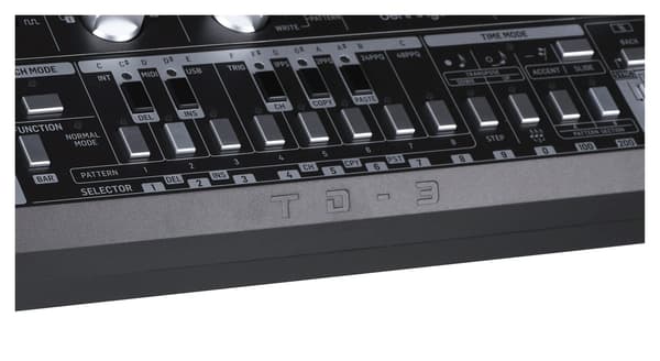 Behringer TD-3-BK Bassline Synthesizer Black