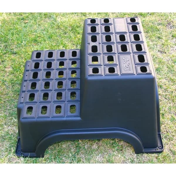 MGI Double Plastic Step Stool - Wide and Stable - 62 x 52 x 38 cm
