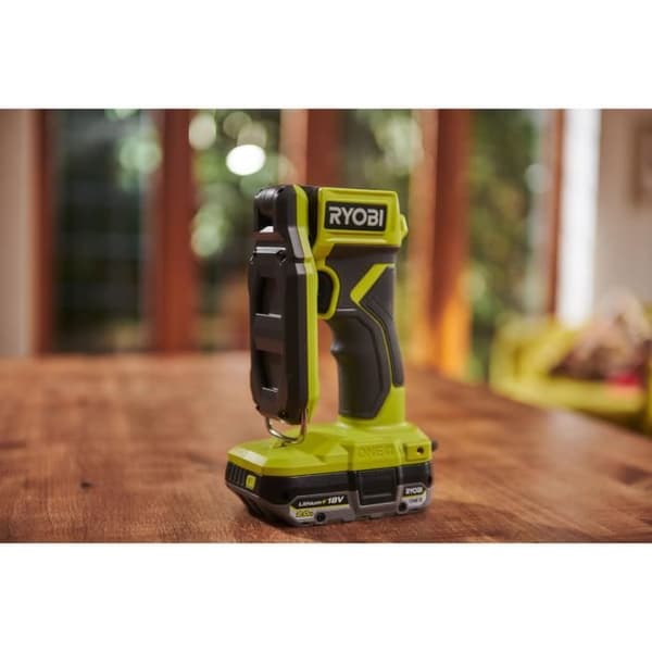 RYOBI Compact LED Lantern - 18V - 800/ 400/ 1000 Lumens - Foldable with Hook