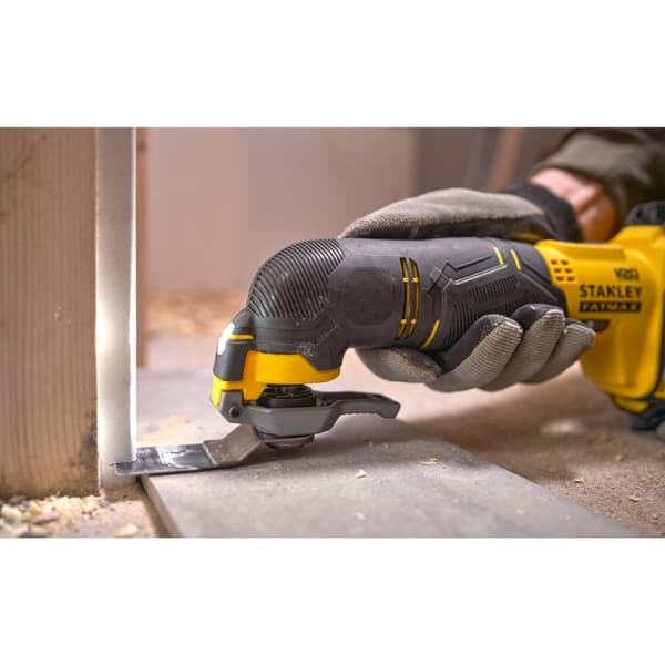 Stanley FatMax V20 Cordless Oscillating Multi-Tool SFMCE500B-XJ