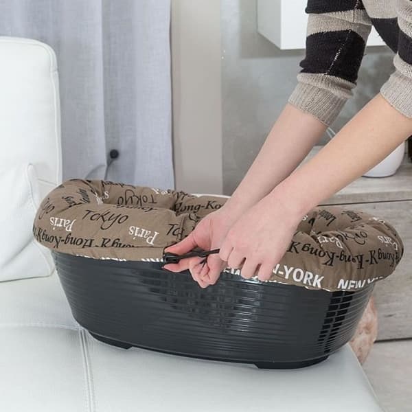 FERPLAST Patterned Cushion Basket - Size S - 52 x 39 x 21 cm - Black