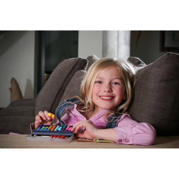 Smart Games IQ Fit - 3D Puzzle Game for 1 Player
