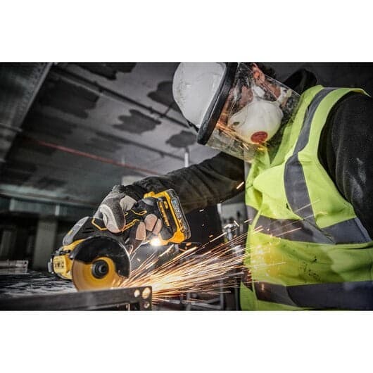 DeWALT DCS438N-XJ Cordless Universal Cutter 18V