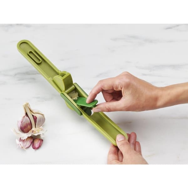 Joseph Joseph Cleanforce Garlic Press with Integrated Green Cleaner