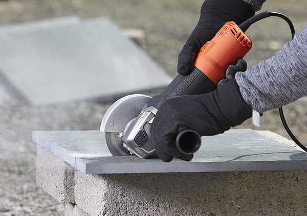 Angle Grinder - 900W - Protection Against Accidental Start - 3.2 kg - Advanced Leveling