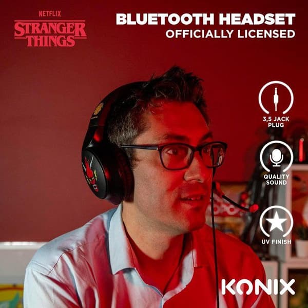 Konix Wired Circumaural Gaming Headset - Stranger Things - Compatible with PC, PS5, Switch 2, Xbox - 1.5 m