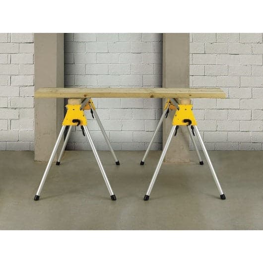 Workstation for Mitre Saws - Universal Workstation