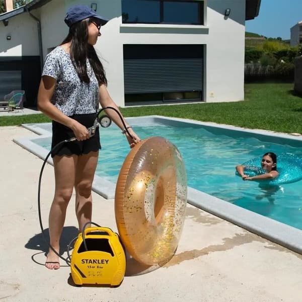 STANLEY AIR KIT - Tankless Air Compressor - 1.5 HP