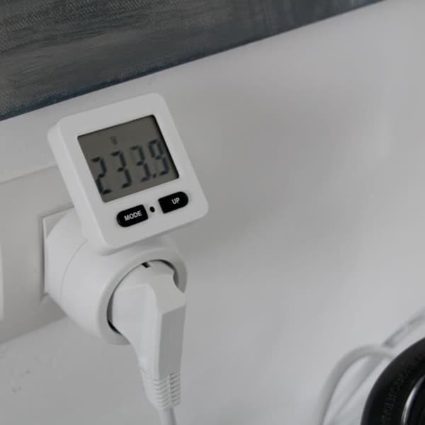 CHACON - Fuel Consumption Measurement Socket - 54351 - Rotating Screen - FR