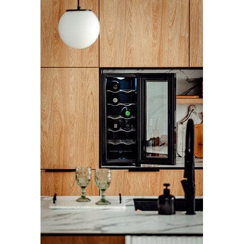 Adler AD 8083 Beverage/Wine Larder Black