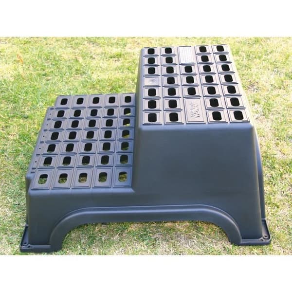 MGI Double Plastic Step Stool - Wide and Stable - 62 x 52 x 38 cm