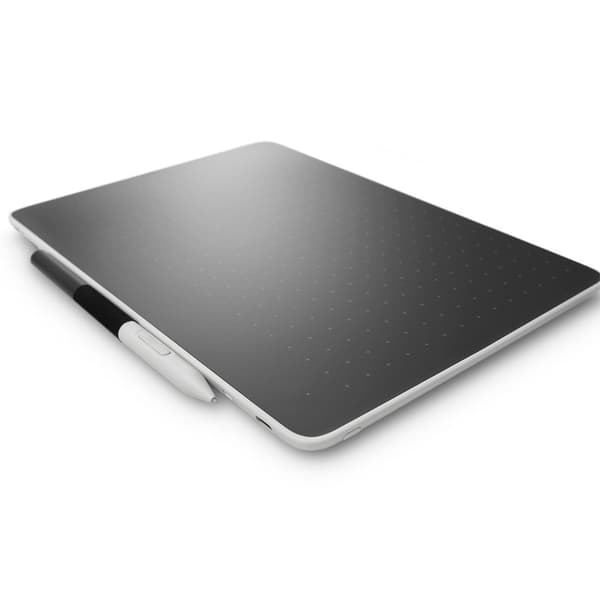 Wacom One Pen Tablet Small N Graphic Tablet Touch Pen (CTC4110WLW1B)