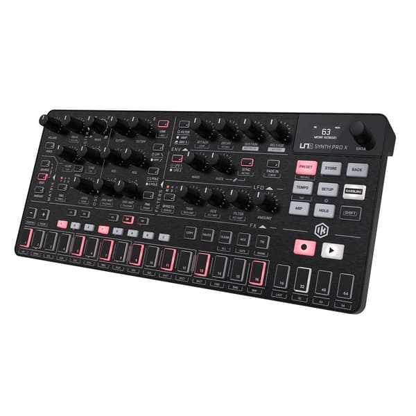 IK Multimedia Uno Synth Pro X - Analogue Synthesizer