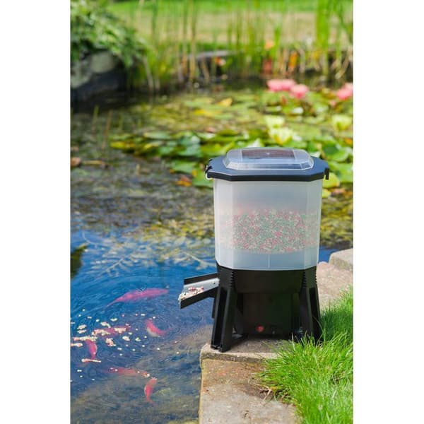 UBBINK Solar Powered Automatic Fish Feeder - 6 L Reservoir - Adjustable Feedings