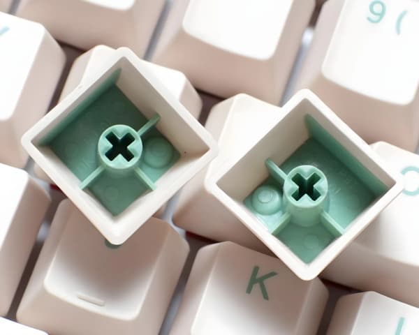 ONE 3 TKL Matcha Hotswap Tangentbord [MX Blue]