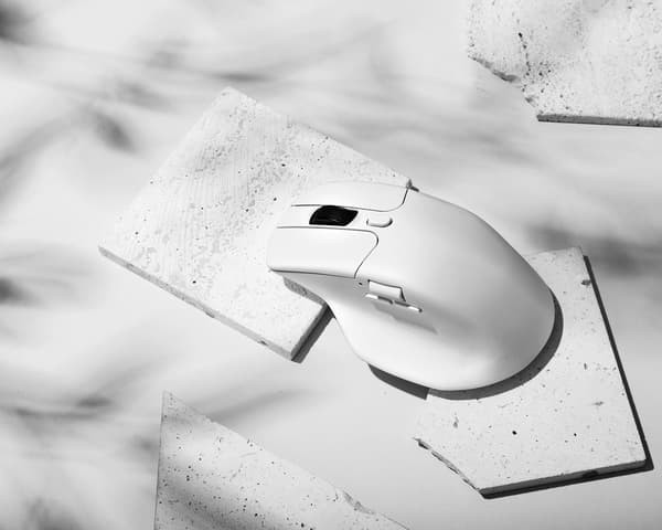 M6 4K Ergonomisk Trådlös Mus - Vit
