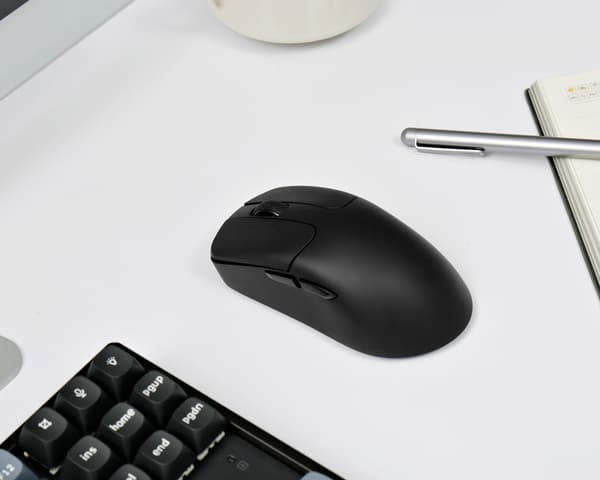 M2 4K Trådlös Gamingmus - Svart