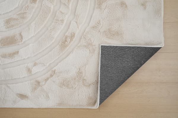 Rabbit Soho Lysbeige 80x150 cm Pelsmåtte