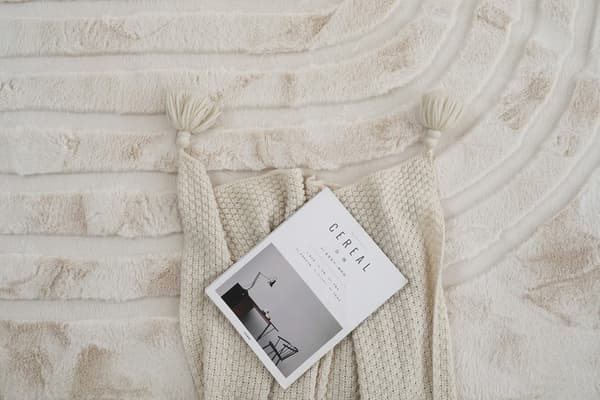 Rabbit Zen Rund Lyst Beige Pelsmåtte 160 cm