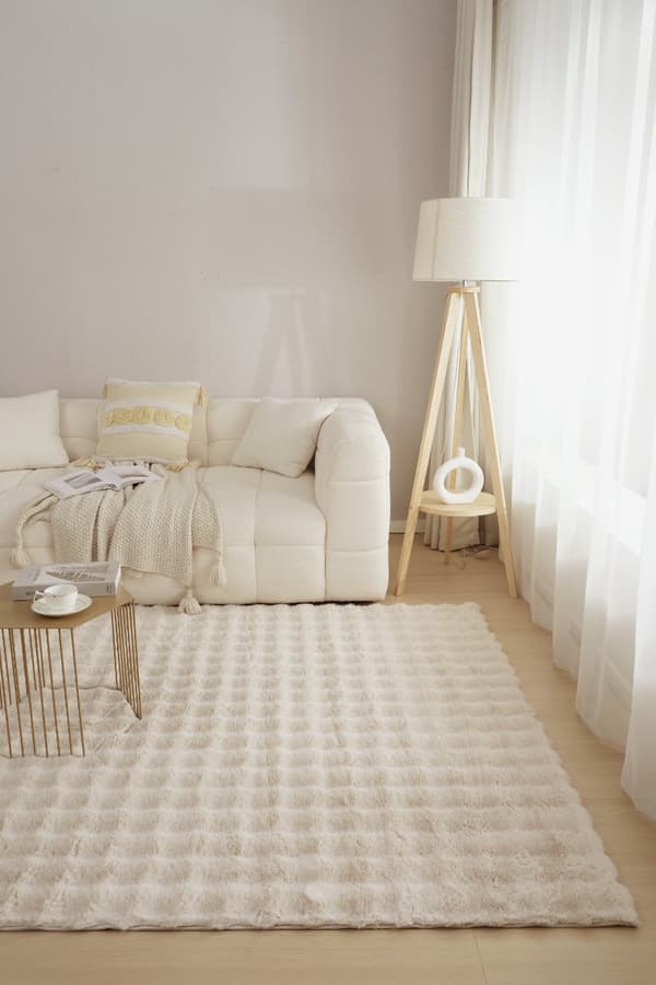 Rabbit Bubble Lys Beige Vaskbar Pelsmåtte 140x200 cm