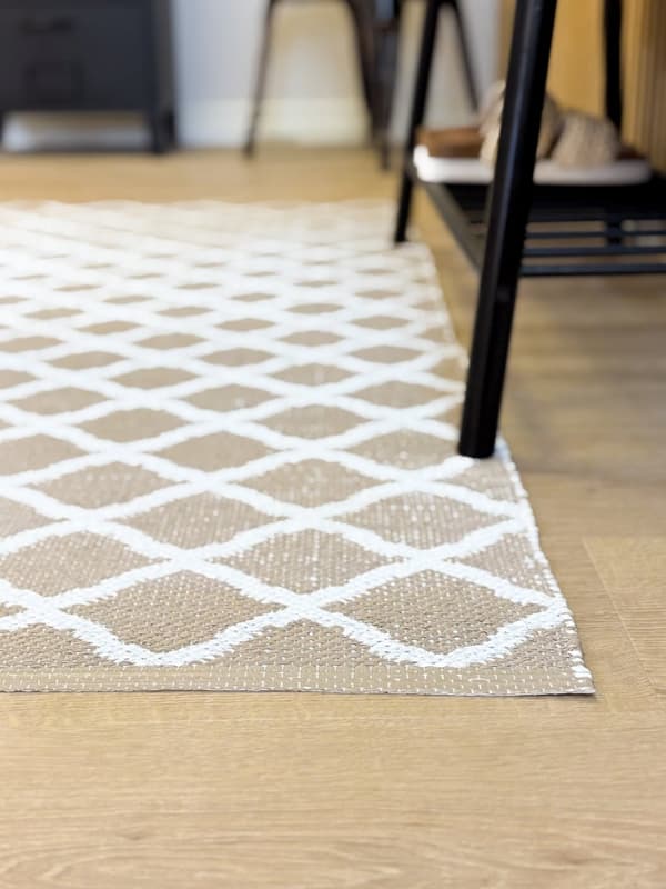 Mimmi Dalli Linje 70x300 cm Plastmåtte