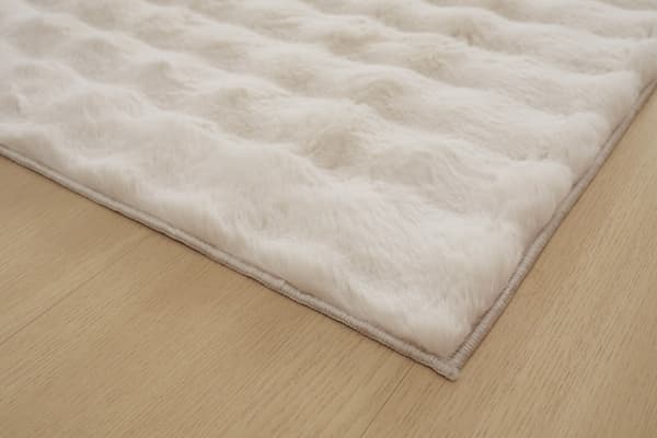Rabbit Bubble Lys Beige Vaskbar Pelsmåtte 140x200 cm