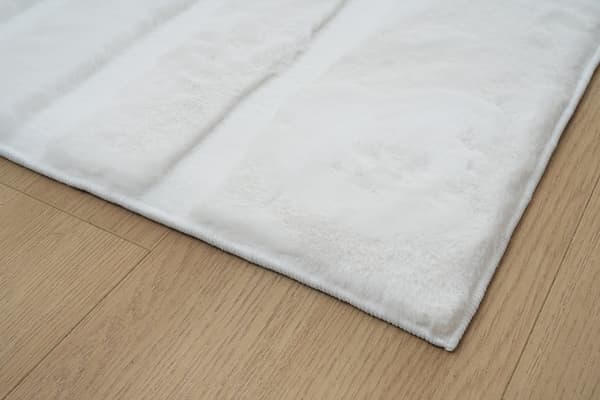 Rabbit Soho Offwhite 200x290 cm Pälsmatta