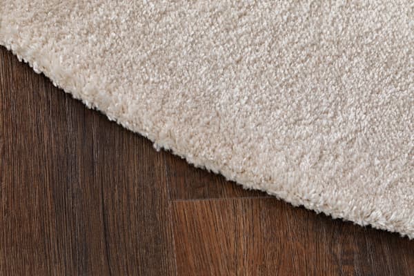 Clario Creme Rundt Vaskbart Tæppe 240 cm i Polyester