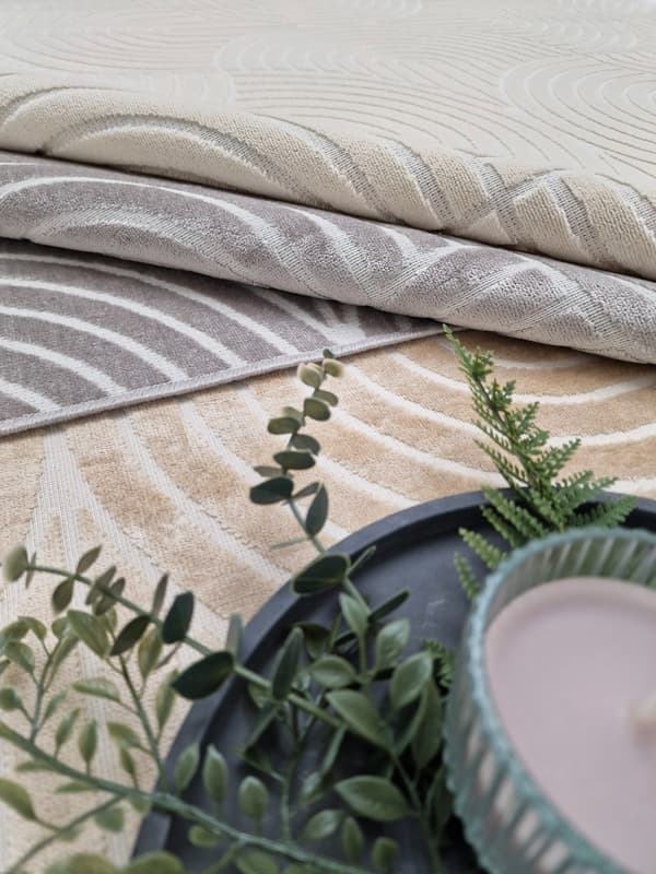 Giron Wave Greige 200x290 cm kunstsilkemåtte