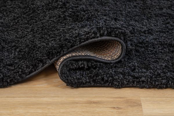 Komon Sort Ryatæppe 240x340 cm - Elegant og Holdbart