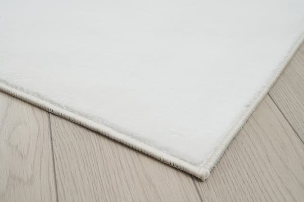 Glossy Offwhite Blød Pels-look Tæppe 140x200 cm