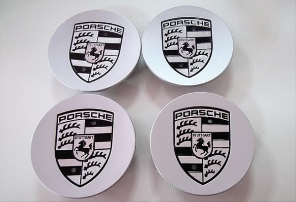 P02 - 75MM 4-pack Centrumkåpor Porsche