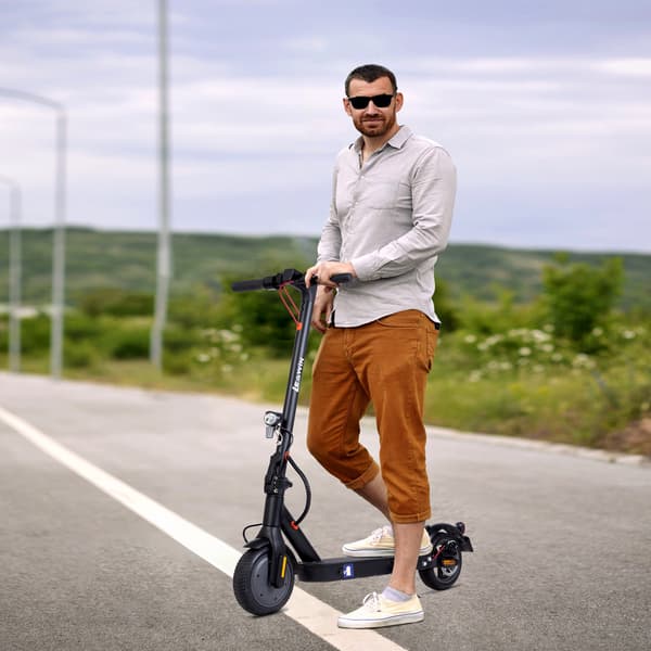 El-scooter Leawin E9, maks. 20 km/t, 8,5” solide dæk, foldbar, sort