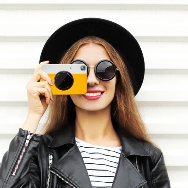 Instant Print Digital Camera - KODAK - Printomatic - Gul