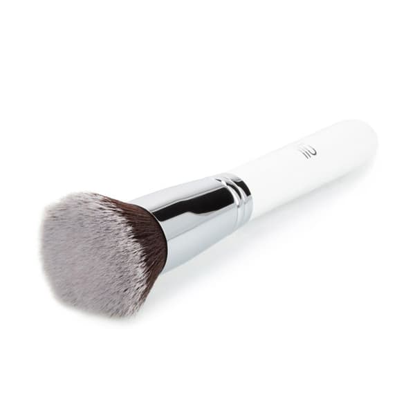 Ilū Make Up Flat Top Kabuki Borste 101 - foundation brush