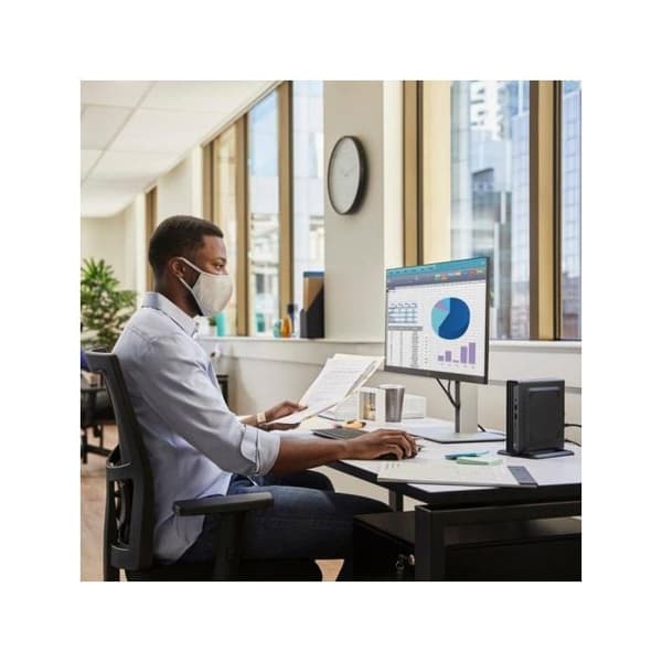 Skrivbord PC - HP - B70YHAT - Windows 11 Pro - Intel UHD Graphics - Svart
