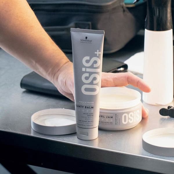 Krämerik Lockigt Hår BOUNTY BALM Osis+