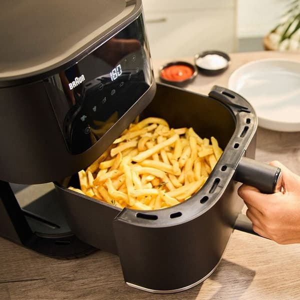 Braun HF5030 Luftfritös 6L 1700W 8 program Touch LCD Svart