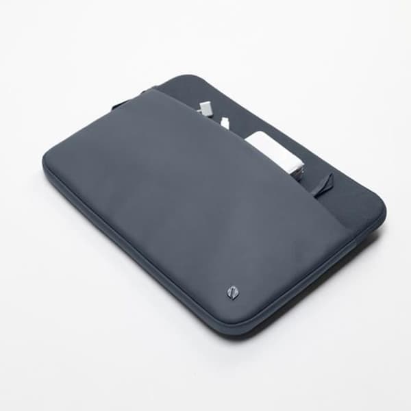 Housse - INCACE - MacBook Pro 14 tum - Polyester 900D - Foder av syntetisk päls - Mörkblå