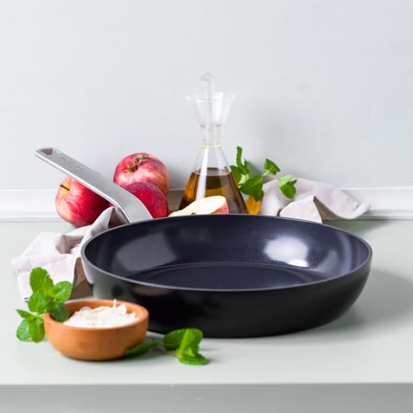 Svart stekpanna Evolution 30 cm - Greenpan